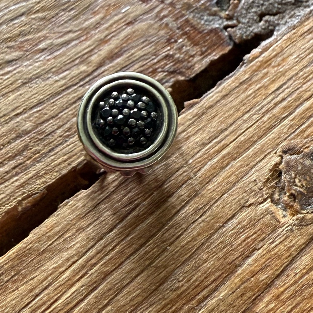 ISO one John Hardy stud earring pave with black sapphire